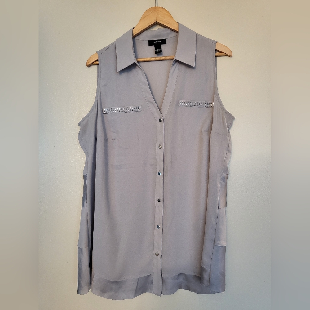 Alfani Woman sleeveless blouse
